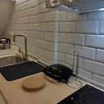 The White Loft - Explore Center On Foot - 350m From Seaside - Stylish Loft Selanik