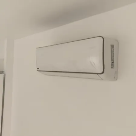The White Loft - Explore Center By Foot Apartment