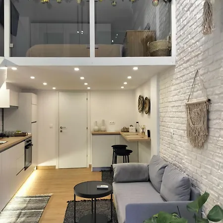 Apartment The White Loft - Explore Center By Foot