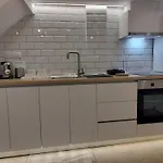 The White Loft - Explore Center On Foot - 350m From Seaside - Stylish Loft Apartamento *