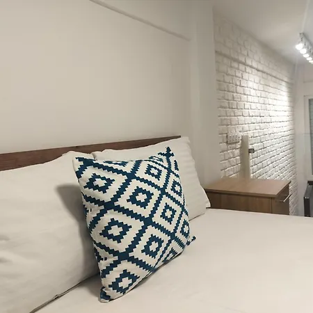 The White Loft - Explore The Center On Foot - 350m From Seaside Διαμέρισμα *